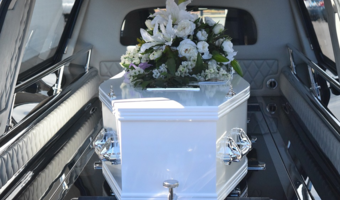 TYLKO U NAS: Branża pogrzebowa pełna absurdów