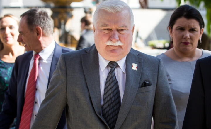 Lech Wałęsa, zdjęcie z lutego 2016 r., z pobytu w Wenezueli, fot. PAP/EPA/MIGUEL GUTIERREZ 