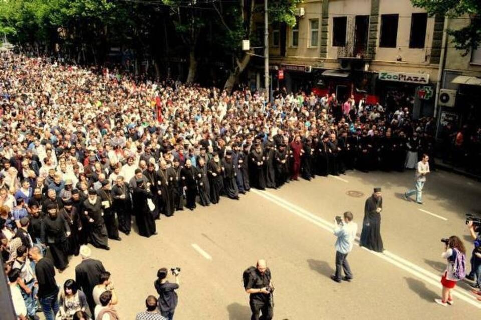 Tibilisi. Gruzini powstrzymali manifestację homoseksualistów / fot. Facebook
