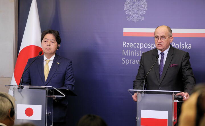 szefowie MSZ Polski i Japonii Zbigniew Rau i Yoshimasa Hayashi / autor: fotoserwis PAP