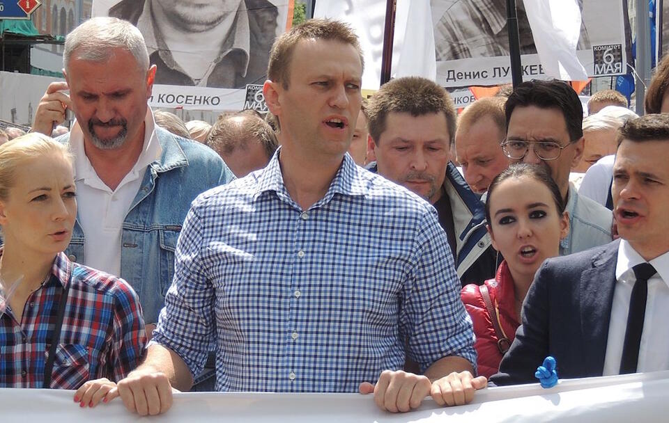 Julia Nawalny, Aleksiej Nawalny, Anna Weduta i Ilja Jaszyn na wiecu w Moskwie, czerwiec 2013 r. / autor: Wikimedia Commons-Bogomolov.PL / CC Attribution-Share Alike 3.0