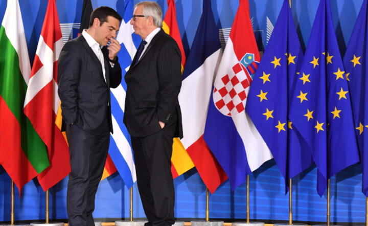 Szef Komisji Europejskiej Jean-Claude Juncker i premier Grecji Aleksis Tsipras na szczycie migracyjnym / autor: fot. PAPEPA/Geert Vanden Wijngaert