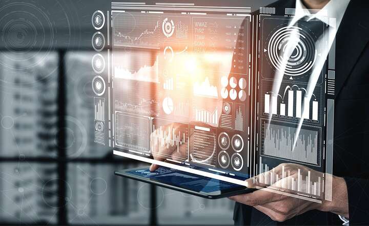 Google zmienia swoją wyszukiwarkę w inteligentnego asystenta, teraz planuje jak osadzić tam reklamy i uruchomić monetyzację / autor: Pixabay