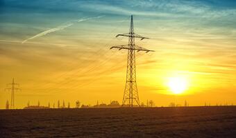 Nowy blok energetyczny  dostarczył  moc 400 MW