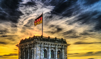 Sejm wzywa Niemcy do przyjęcia odpowiedzialności za skutki II WŚ