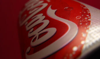 W tym kraju Coca-Cola wstrzymała produkcję, bo... brakuje tam już nawet cukru
