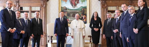 Audiencja pary prezydenckiej u papieża Franciszka / autor: PAP
