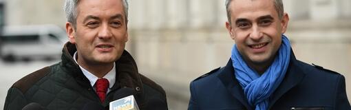 Robert Biedroń i Krzysztof Gawkowski / autor: PAP/Radek Pietruszka
