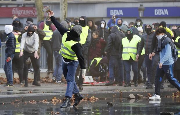 autor: PAP/EPA/OLIVIER HOSLET