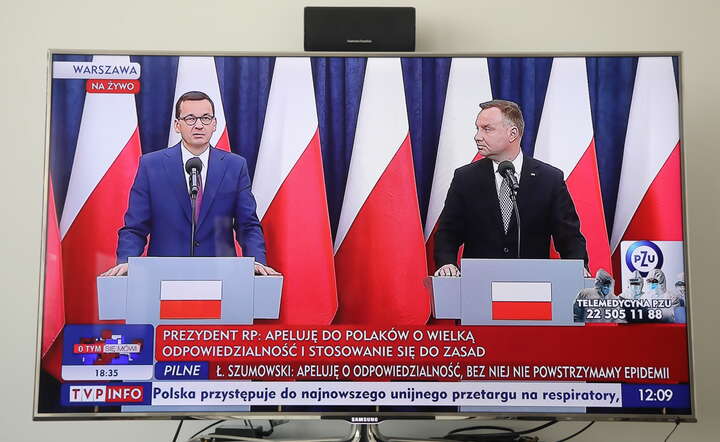 Prezydent i premier podczas wspólnej konferencji / autor: PAP/Wojciech Olkuśnik