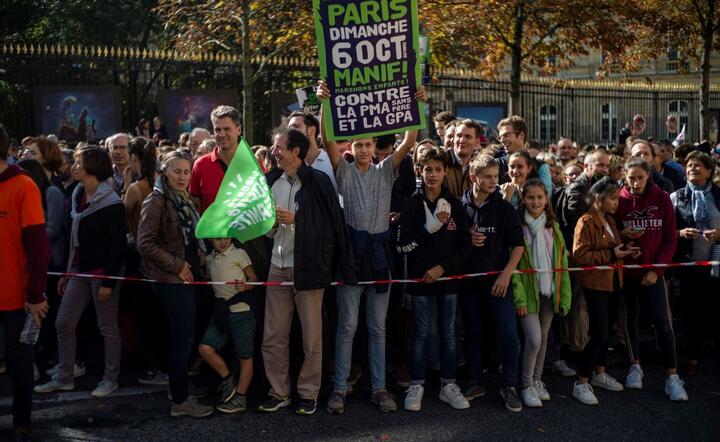 autor: PAP/EPA/YOAN VALAT