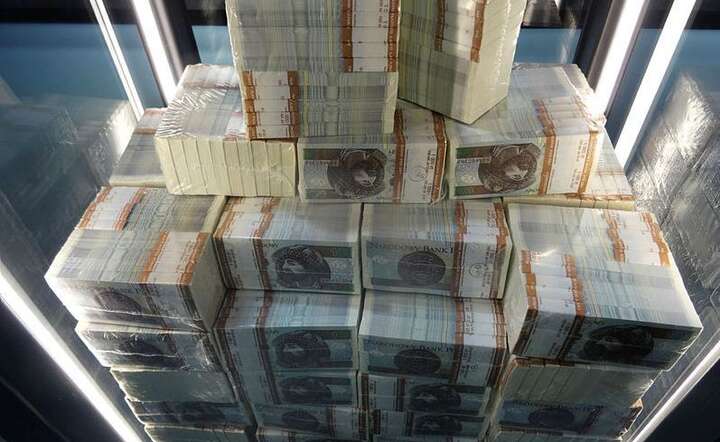 Banknoty / autor: Fratria