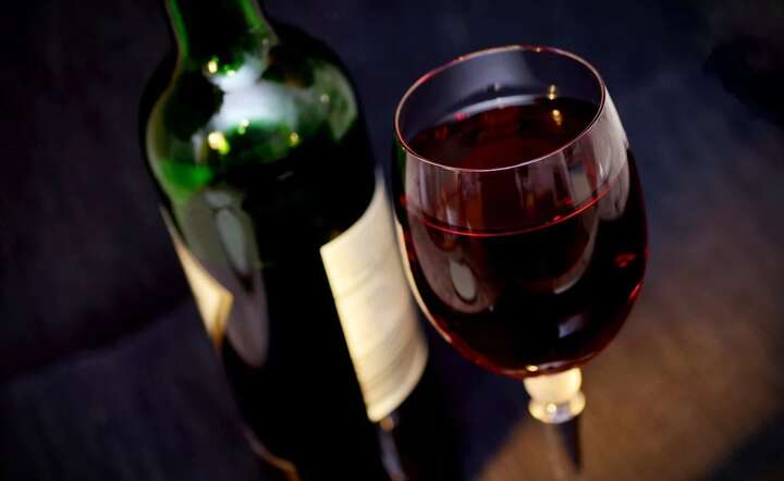 Wino / autor: Pixabay.com
