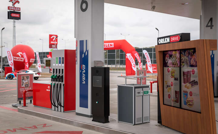 stacja drive-through MOP Michałowice / autor: PKN Orlen