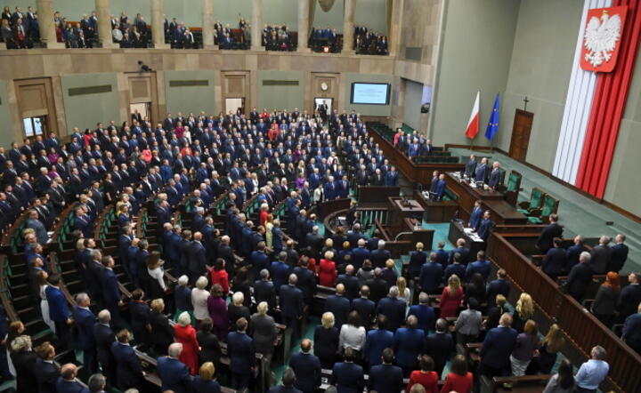 Warszawa, 12.11.2019. Nowo wybrani posłowie na sali sejmowej, 12 bm. Trwa inauguracyjne posiedzenie Sejmu IX kadencji / autor: PAP/Radek Pietruszka