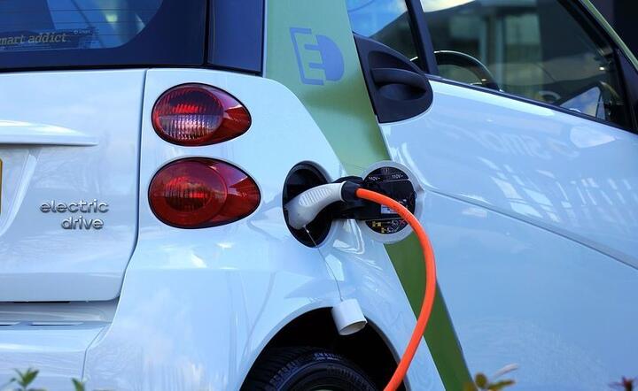 Samochód elektryczny / autor: Pixabay