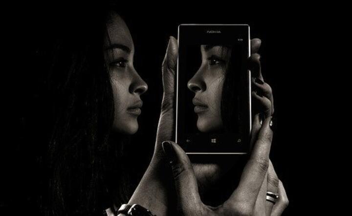 Smartfon, dane / autor: Pixabay