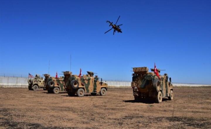 Wojska tureckie i amerykańskie / autor: PAP/EPA/TURKEY'S NATIONAL DEFENSE MINISTRY HANDOUT