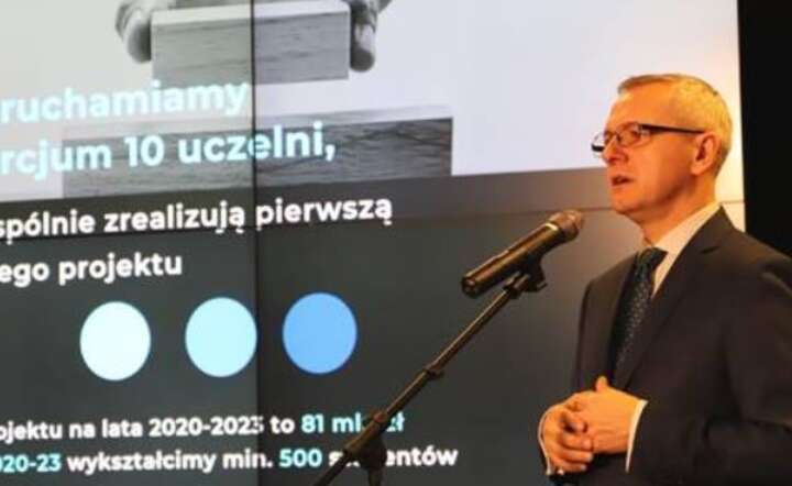 Ministerstwo Cyfryzacji uruchomiło konsorcjum 10 uczelni / autor: Ministerstwo Cyfryzacji
