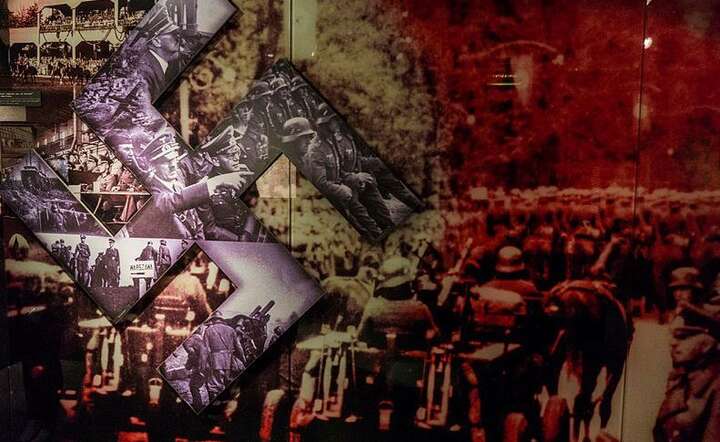 Fragment wystawy przypominającej niemieckie zbrodnie / autor: Fratria