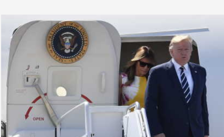 Donald Trump / autor: PAP/EPA/JULIEN DE ROSA