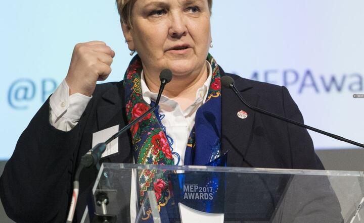 autor: rozathun.pl
