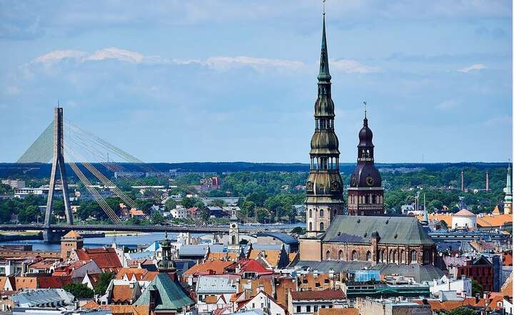 Rząd rozwiązał zarząd miejski Rygi z powodu "kryzysu śmieciowego" / autor: Pixabay