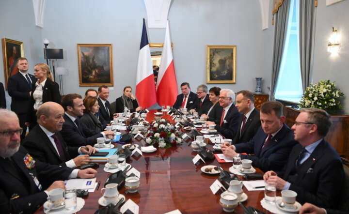 Andrzej Duda, Emmanuel Macron, Mariusz Błaszczak, Krzysztof Szczerski, Jacek Czaputowicz, Halina Szymańska, Paweł Soloch / autor: PAP