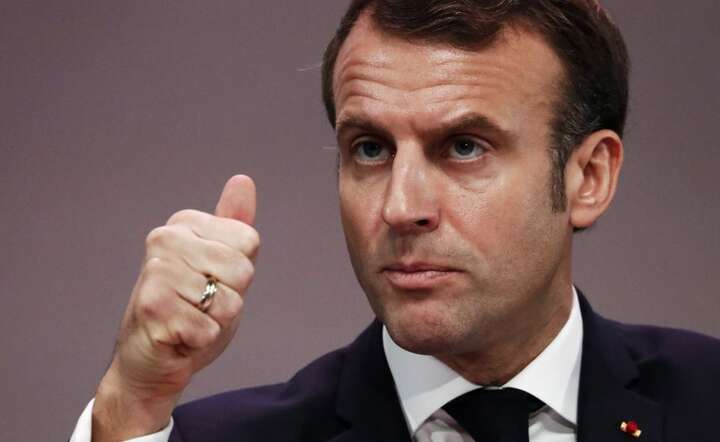 Emmanuel Macron / autor: PAP/EPA/GUILLAUME HORCAJUELO / POOL