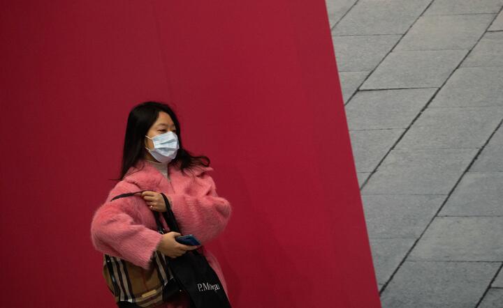 W Chinach trwa epidemia - czy dotarła ona do Polski? / autor: PAP/EPA/JEROME FAVRE