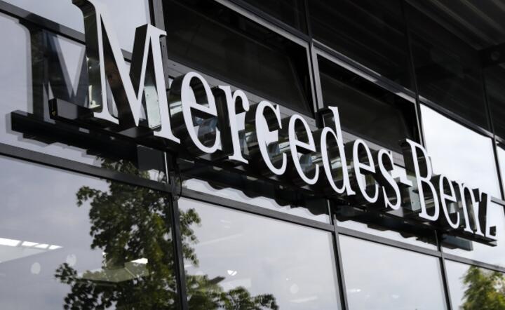 Biura marki Mercedes-Benz w Berlinie, fot. EPA/FELIPE TRUEBA
