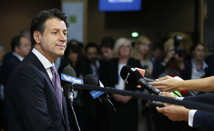 Giuseppe Conte, premier Włoch / autor: PAP/EPA/JULIEN WARNAND