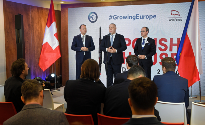 Paweł Surówka, Marek Lusztyn, Jacek Sasin / autor: PAP/Radek Pietruszka