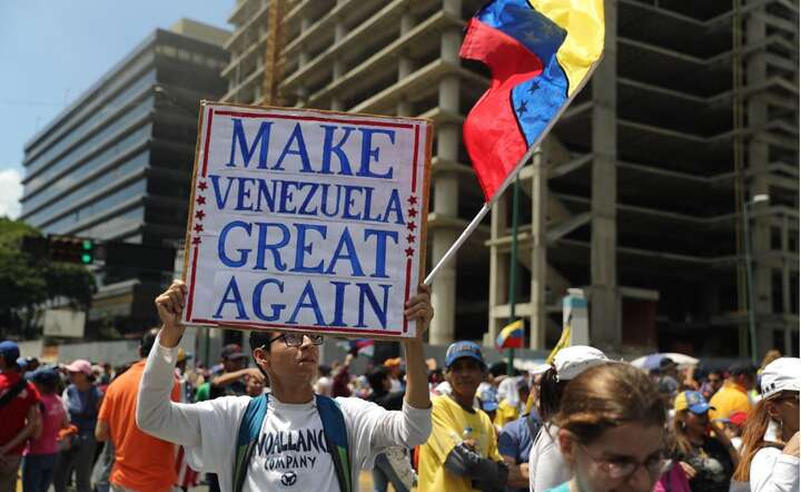 autor: PAP/EPA/Miguel Gutiérrez