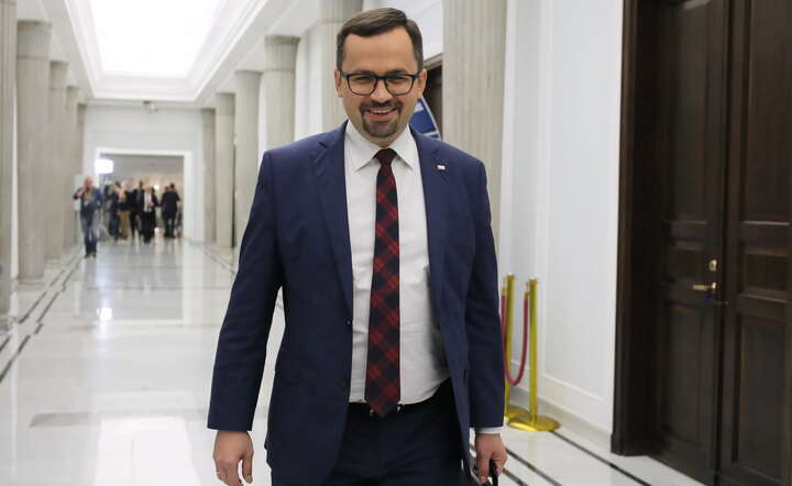 Zeznania Elżbiety Chojny-Duch są bardzo istotne z punktu widzenia dotychczasowych prac komisji - mówi przewodniczący Marcin Horała / autor: PAP/Paweł Supernak