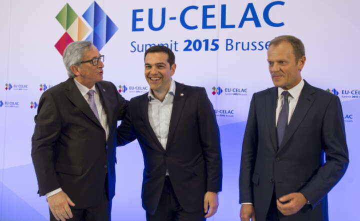 Szef Komisji Europejskiej Jaec-Claude Juncker, premier Grecji Aleksis Cipras i przewodniczący Rady Europy Donald Tusk na unijny szczycie w Brukseli 10 czerwca w fot. PAP / EPA/VIRGINIA MAYO