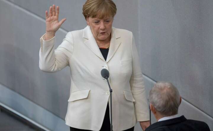 autor: PAP/EPA/OMER MESSINGER