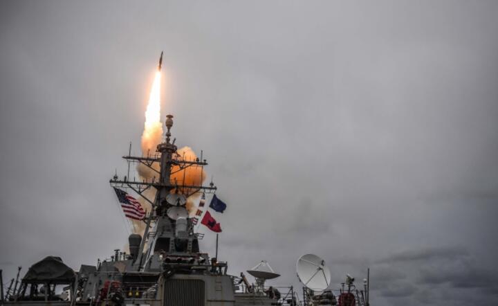 autor: PAP/EPA/US NAVY/MC1 THERON J. GODBOLD HANDOUT