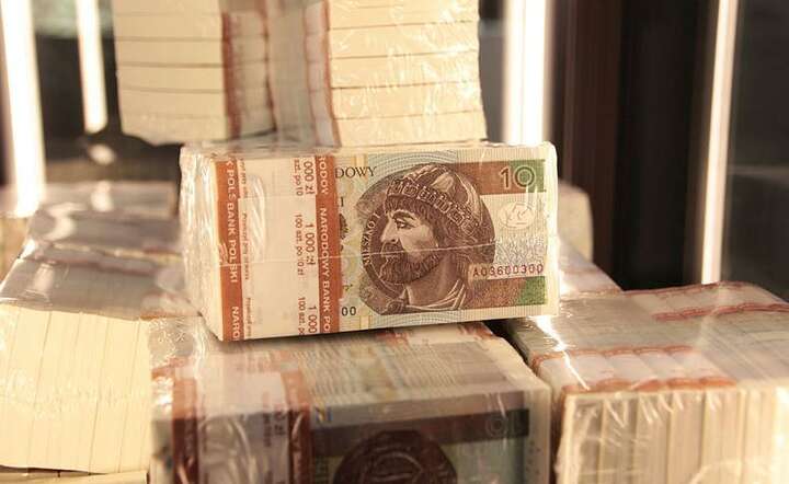 Banknoty / autor: Fratria