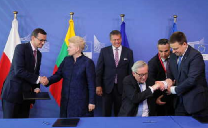 Szczyt w Brukseli / autor: PAP/Paweł Supernak