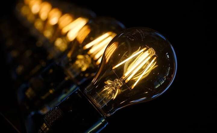 Polska odnotowała trzeci największy spośród krajów członkowskich UE spadek cen energii elektrycznej / autor: Pixabay.com