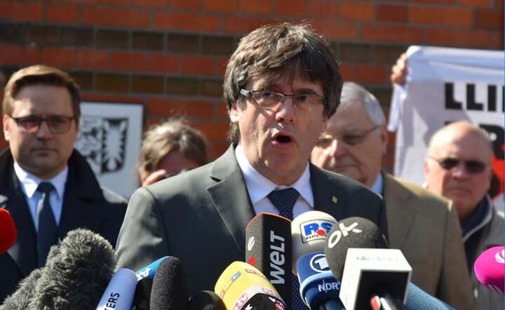 autor: PAP/EPA/JONAS WALZBERG