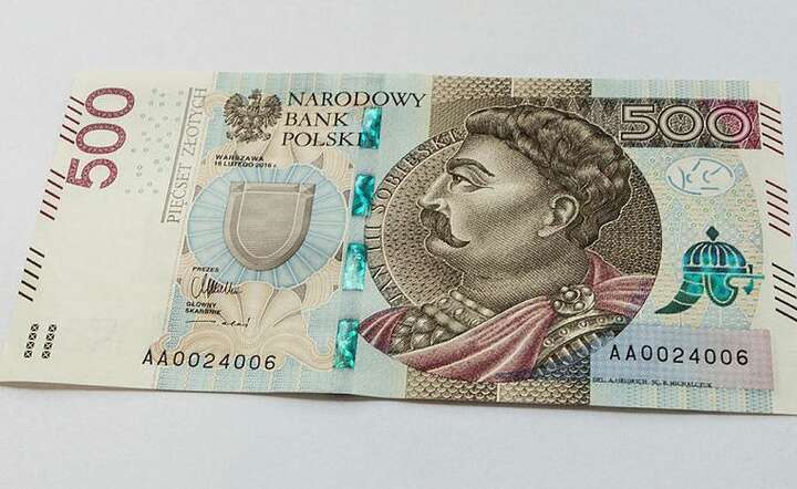 500 zł / autor: Fratria