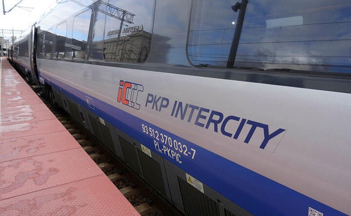 PKP Intercity / autor: Fratria