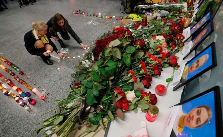 Żałoba po ofiarach katastrofy w Iranie / autor: PAP/EPA/SERGEY DOLZHENKO