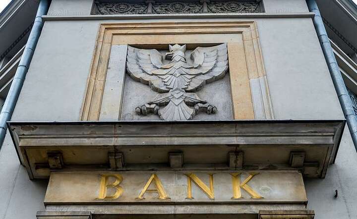 Bank / autor: Fratria/Andrzej Skwarczyński