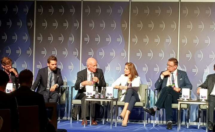 Jacek Leśkow w trakcie debaty na EKG / autor: NASK