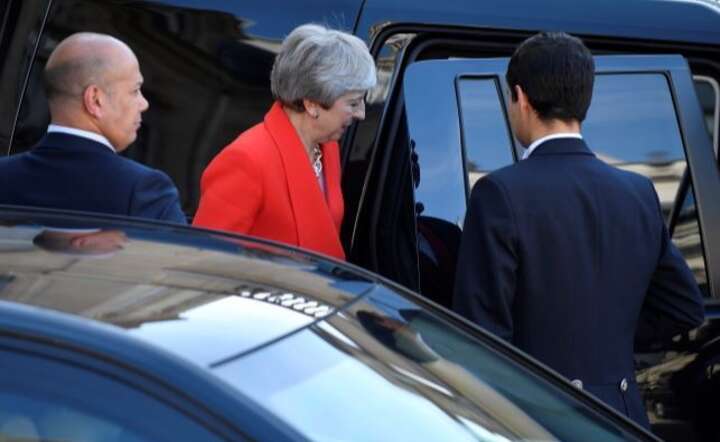 Theresa May / autor: PAP/EPA/Julien de Rosa