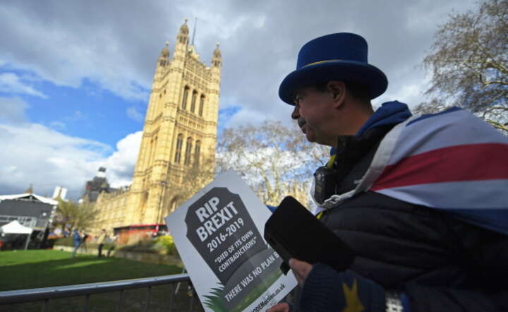 autor: PAP/EPA/Andy Rain
