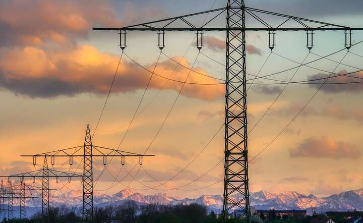 Linie energetyczne / autor: Pixabay